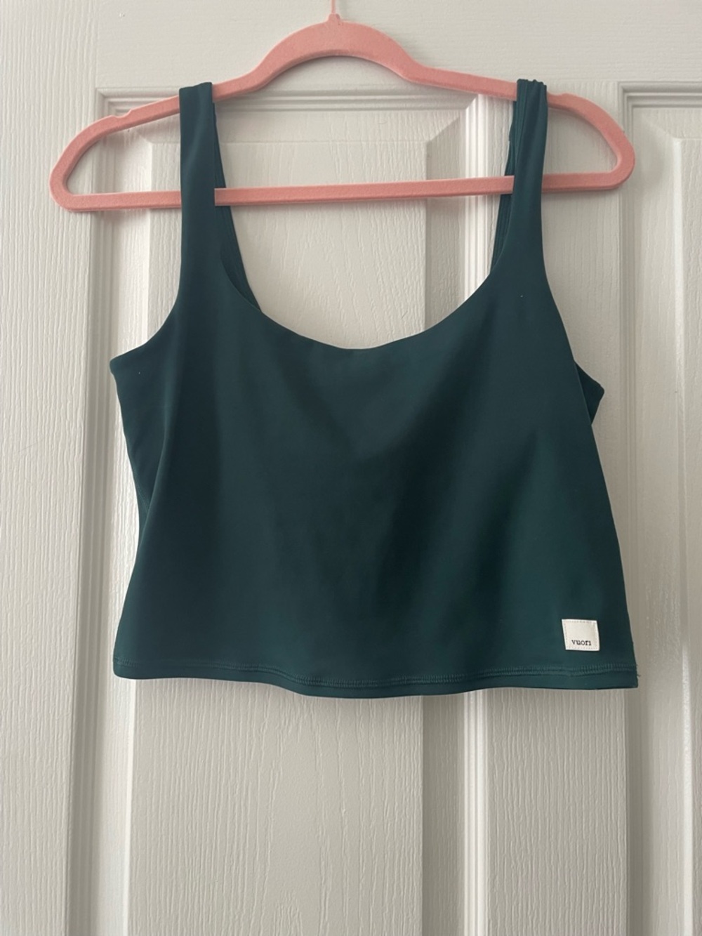Vuori Dark green- grass green Crop Tank Top